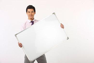 《怪物猎人 崛起》发布新任务 完成后奖励“爱心姿势”组合